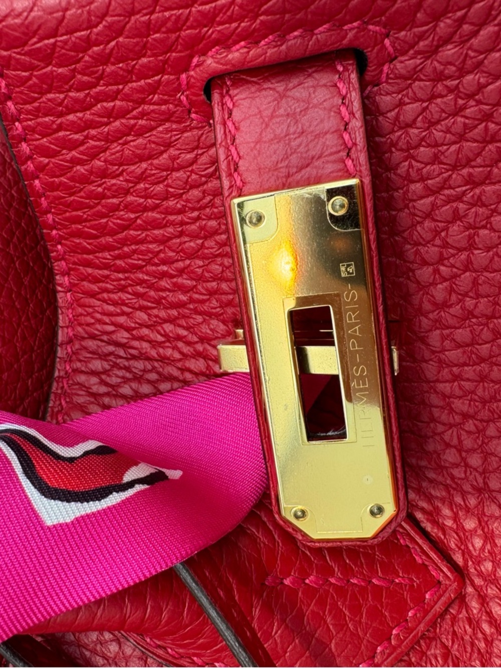 Hermès Red Birkin 30, Clemence - Picture 3 of 16